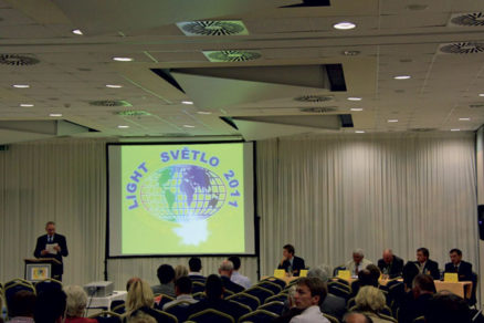 svetlo 2011