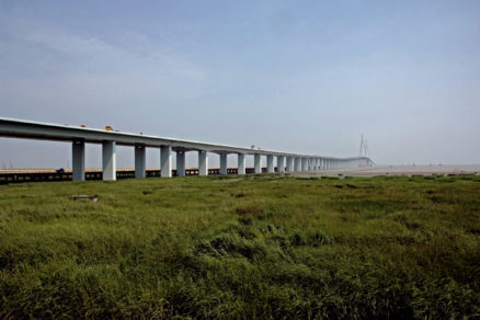 V Číne nedávno sprístupnili najdlhší most na svete