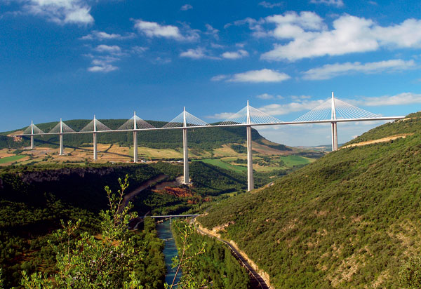 Viadukt Millau – koncepcia a realizácia projektu