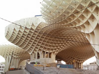 Metropol Parasol v Seville slávnostne otvorený